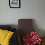 Ana *